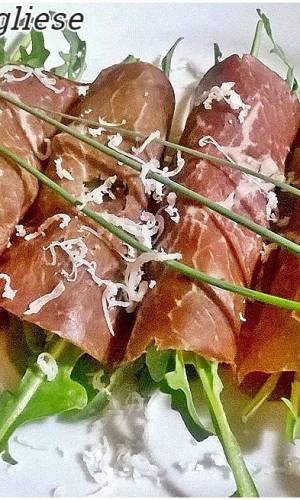 Involtini di bresaola e rucola