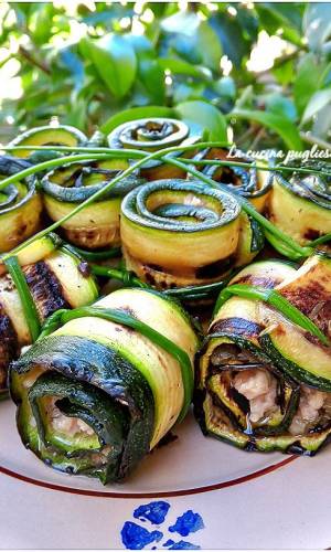 Involtini di zucchine e tonno
