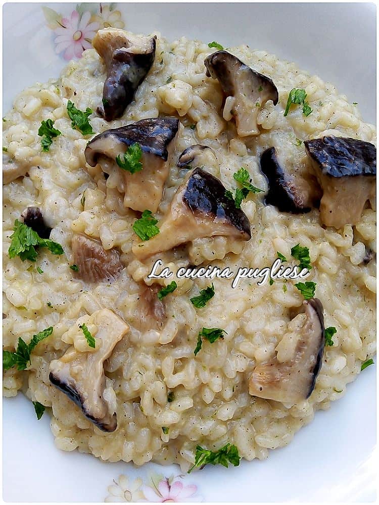 Risotto ai funghi cardoncelli - un piatto autunnale facile da preparare e gustoso!